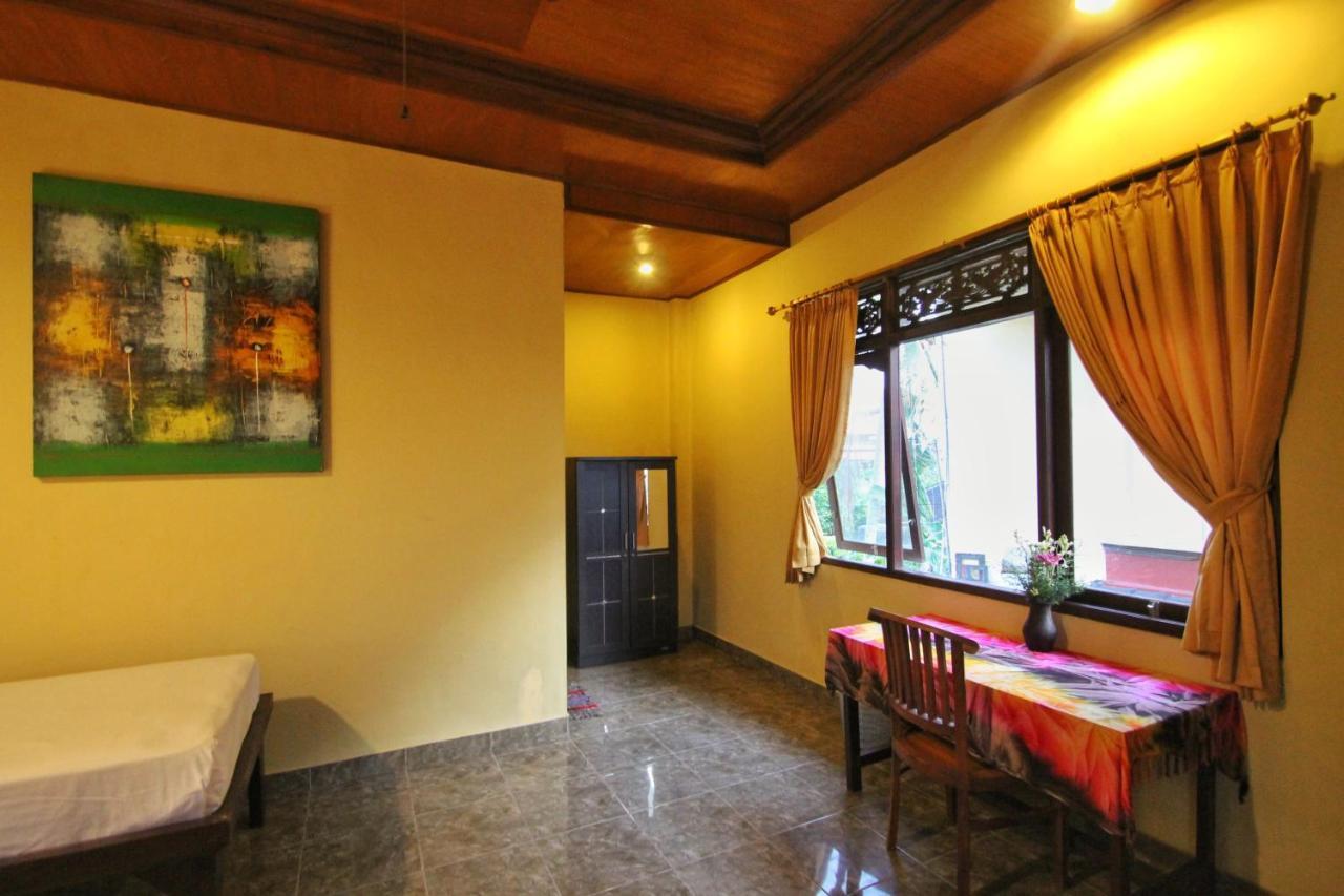 Suwar Bungalows Ubud Buitenkant foto